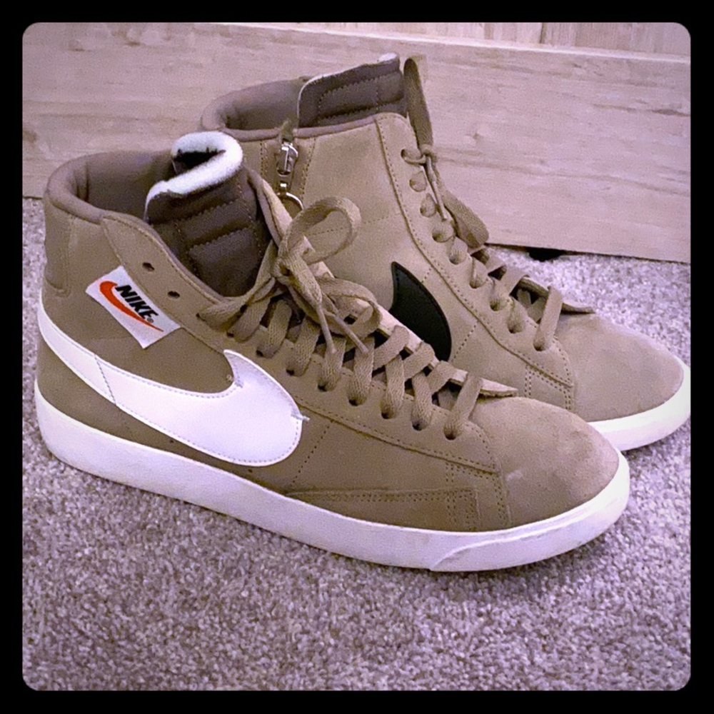 Nike Sneaker Size 10